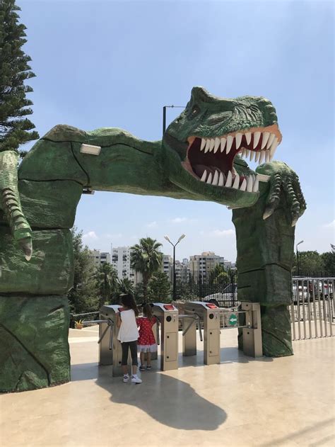 dinozor parkı ankara